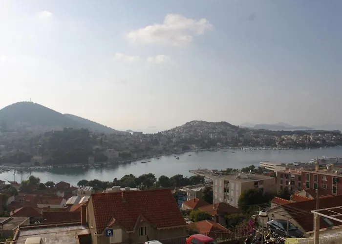 With A Parking Space - 8587 * Dubrovnik