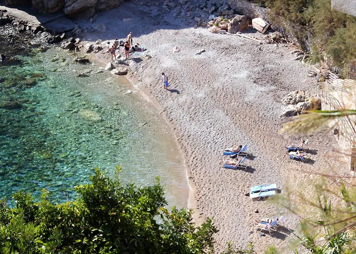 With A Parking Space - 8587